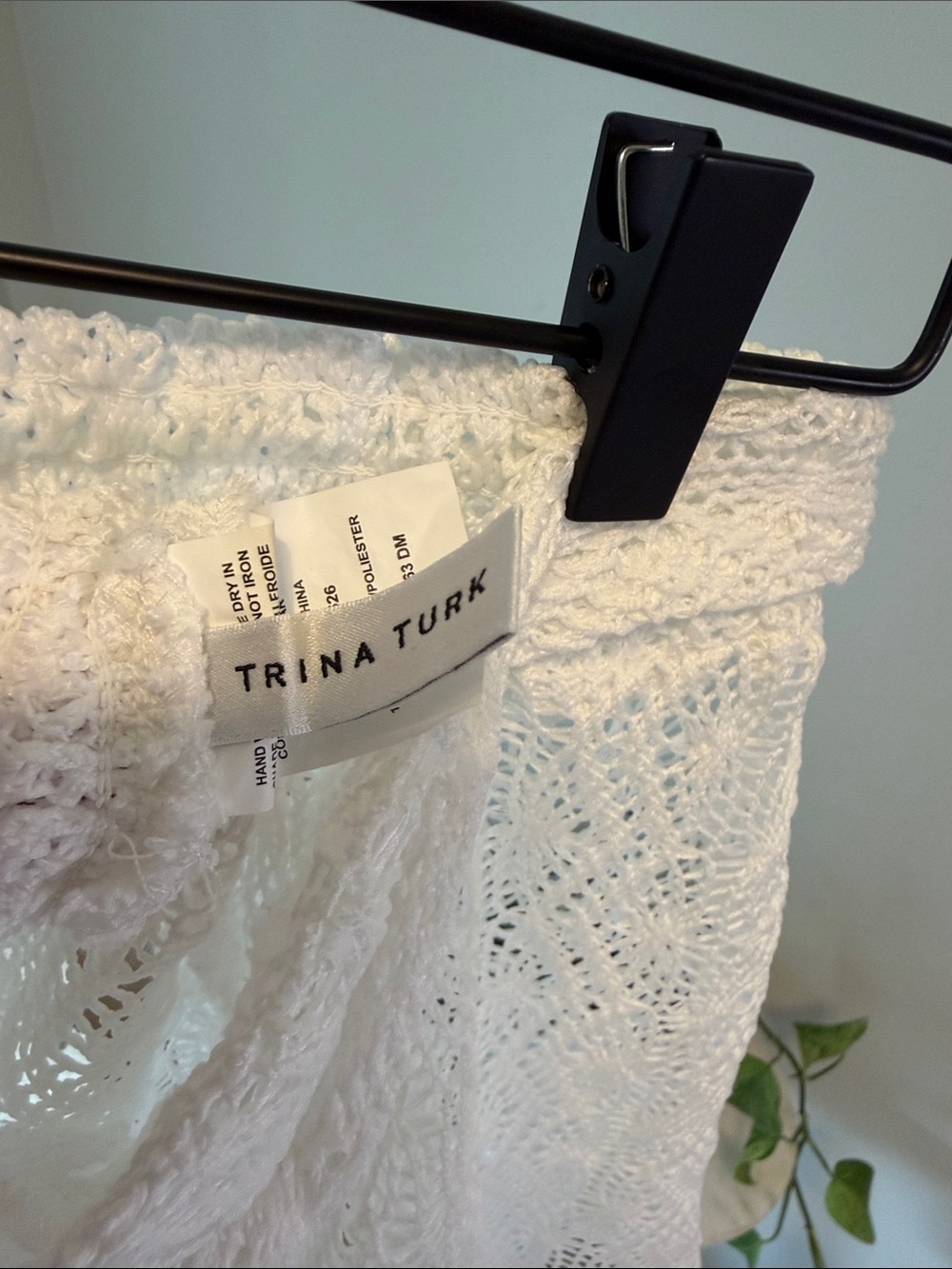 NWOT Trina Turk White Crochet Tie-Waist Bikini Cover-Up Shorts - Picture 2 of 6
